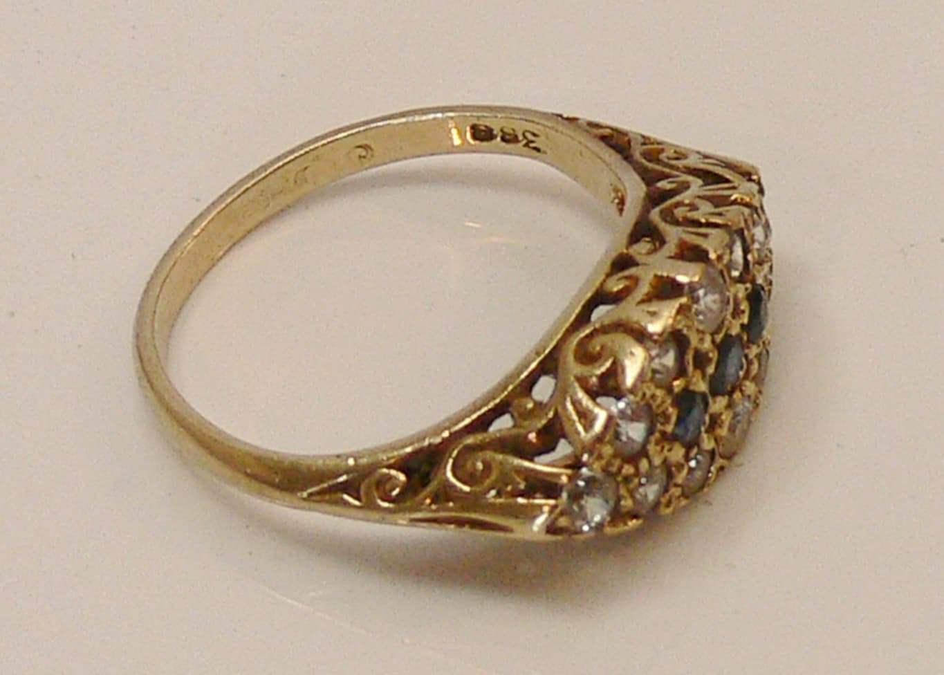 Stunning 1987 Reproduction 9ct Diamond & Sapphire Boat Ring